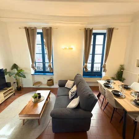 Le Patio ※ Carnot קרקסון