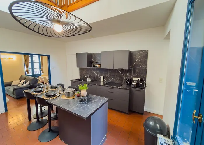 Le Patio ※ Carnot Carcasona